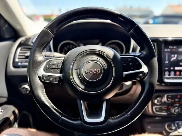 Jeep Compass view 14