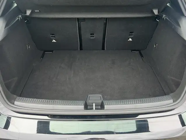 Mercedes-Benz A-Class view 10