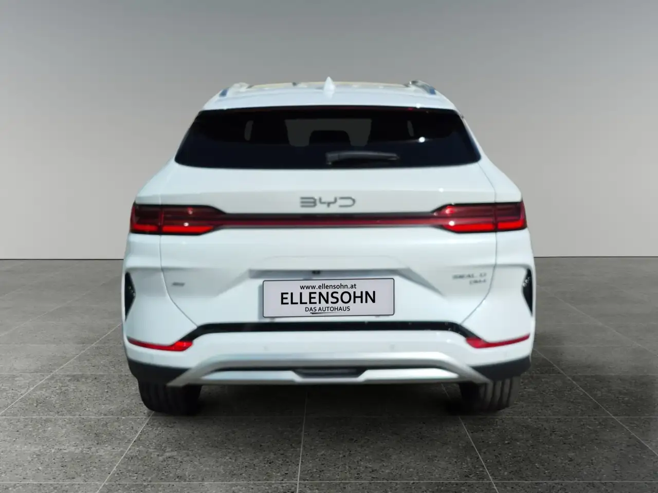 BYD SEAL U