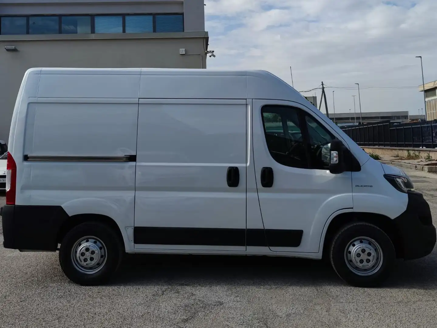 Fiat Ducato 33 CH2 2.3 M-JET FURGONE PASSO CORTO 3 PTI - 2019 Wit - 2