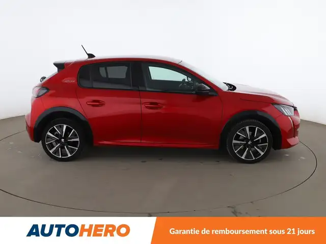 Peugeot 208 view 7
