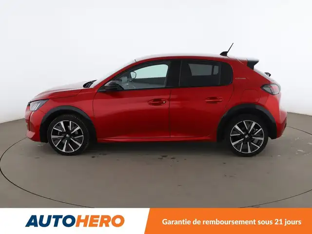 Peugeot 208 view 3
