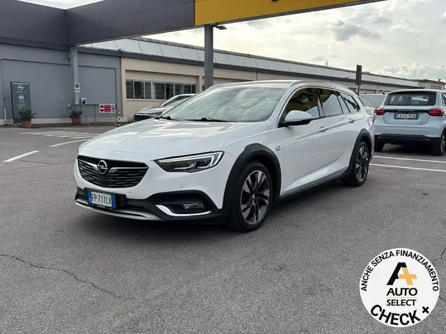 Opel Insignia Insignia 2.0 CDTI S&S aut. Country Tourer Exclusive