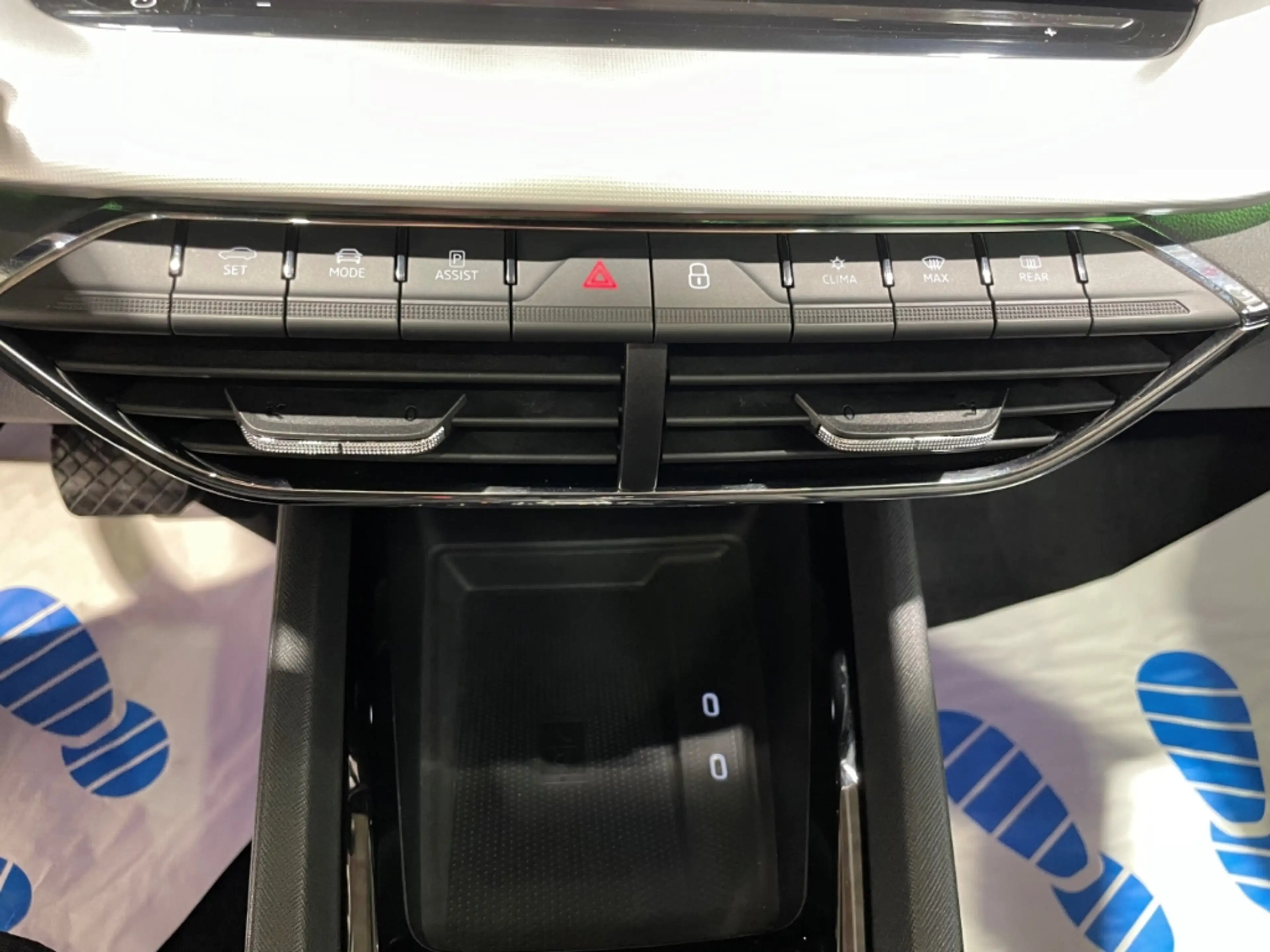 Skoda Octavia Combi DSG 1.0 TSI e-Tec Style EU6d Pano Navi LED — photo 11