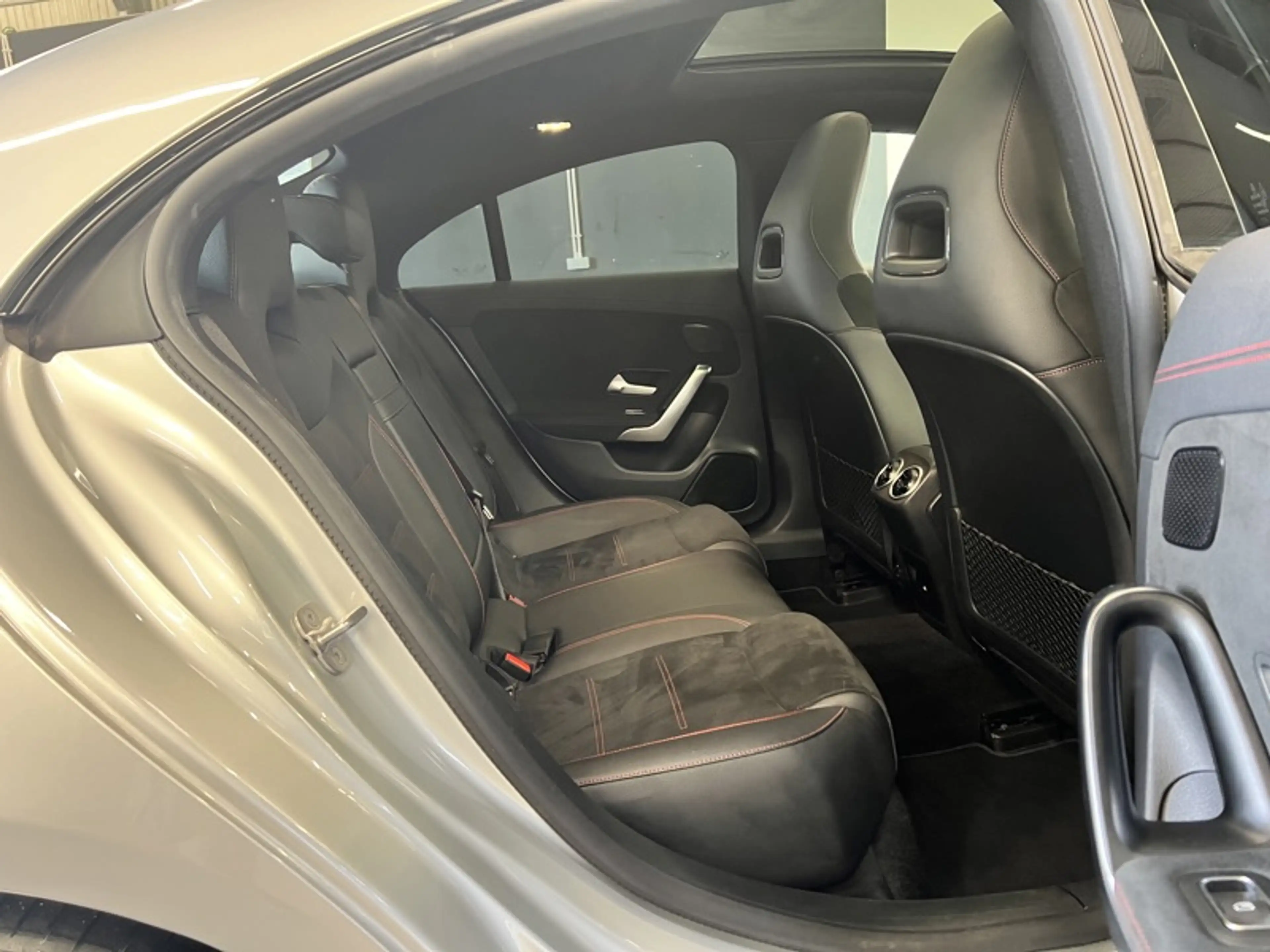 Mercedes-Benz CLA 180 d Coupé AMG Pack Night Toit Pano — photo 14