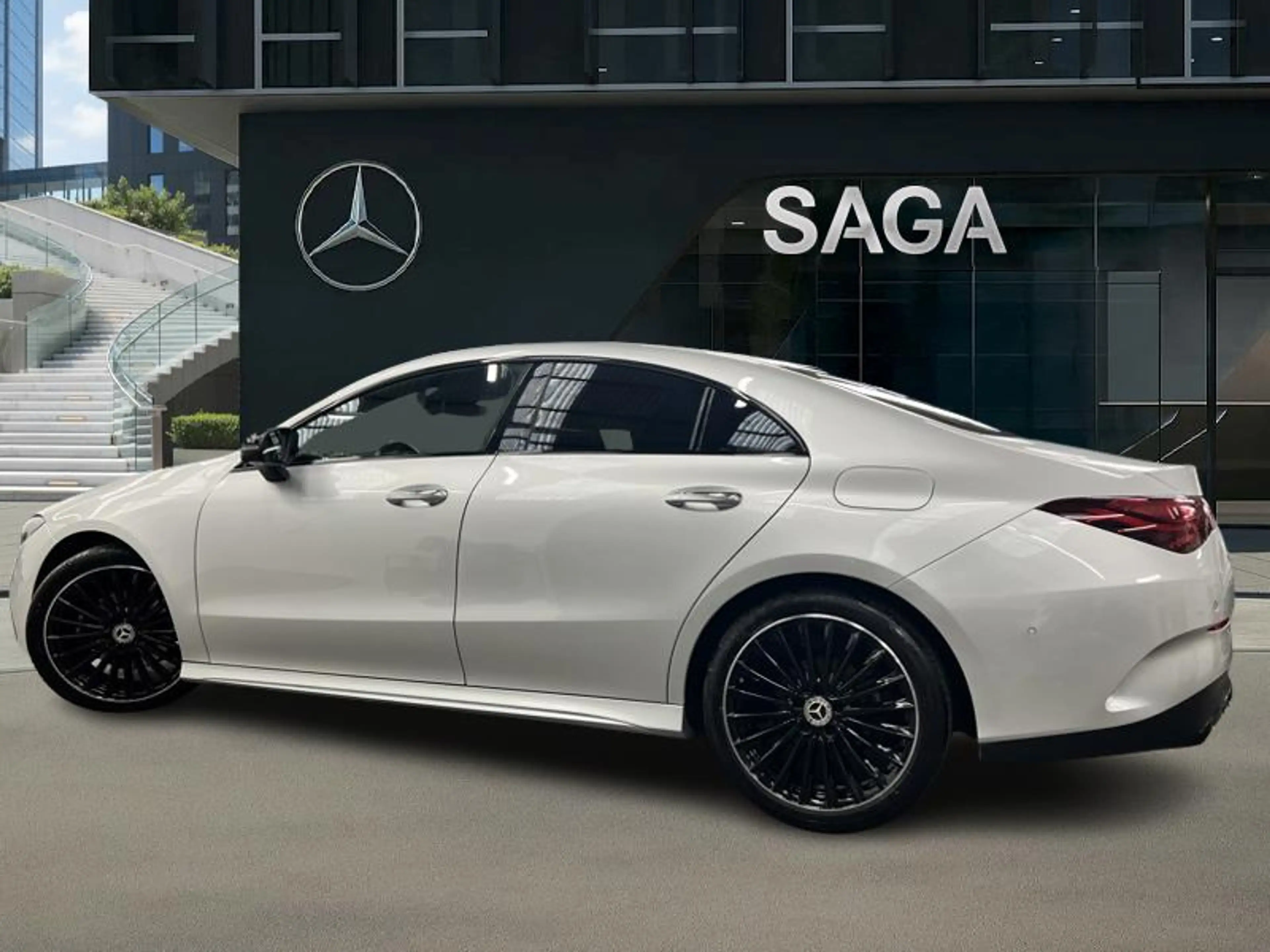 Mercedes-Benz CLA 180 d Coupé AMG Pack Night Toit Pano — photo 9