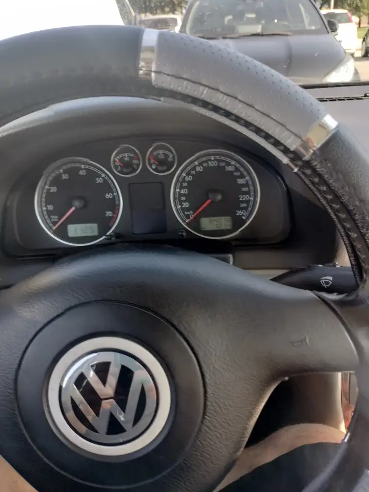 Volkswagen Passat 2.0 Highline, foto 2