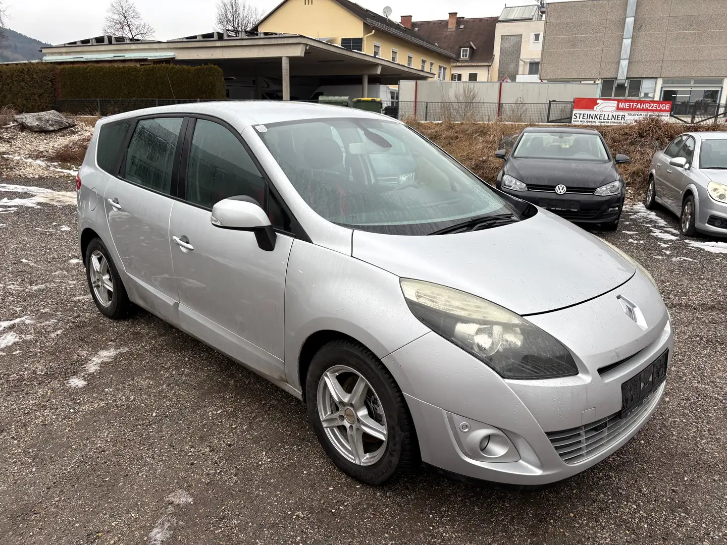 Renault Grand Scenic Grand Scénic III Dynamique 1,5 dCi DPF 7 Sitzer Silber - 2