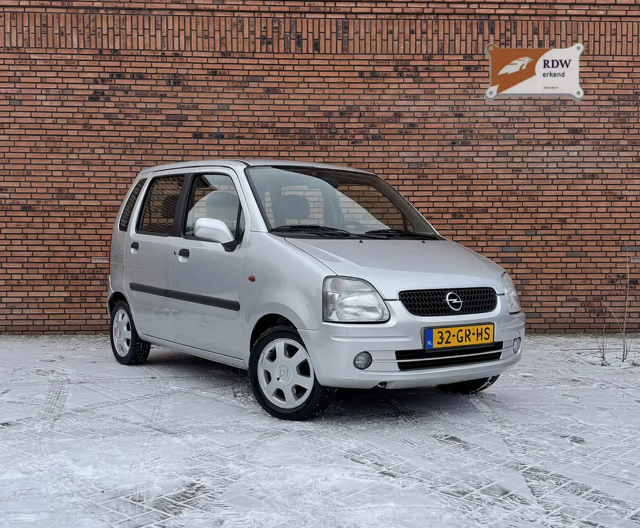 Opel Agila 1.2 16 V Elegance, Elektr. Ramen, NEW APK - 1