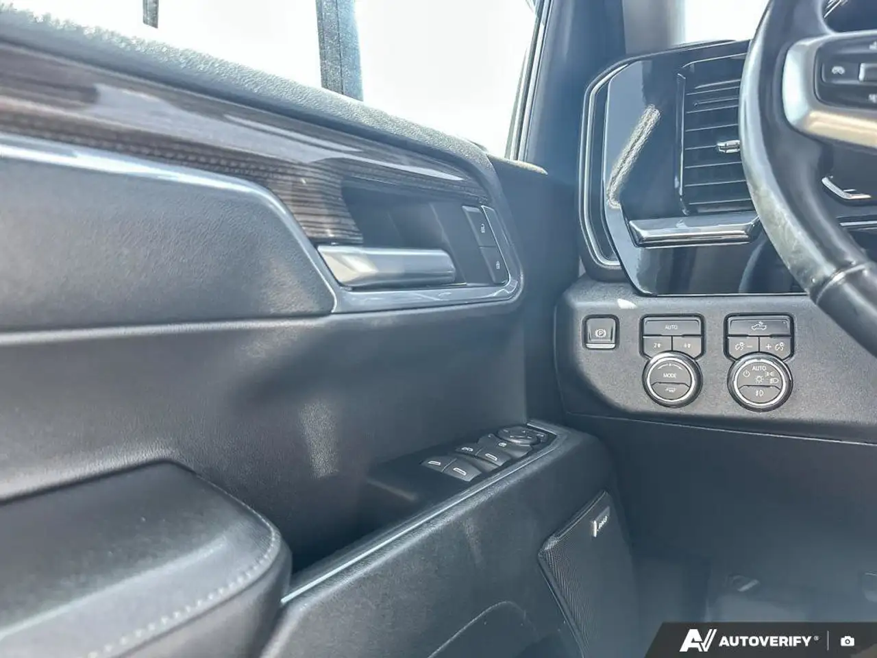 Chevrolet Silverado 1500 fotografie Chevrolet Silverado 1500