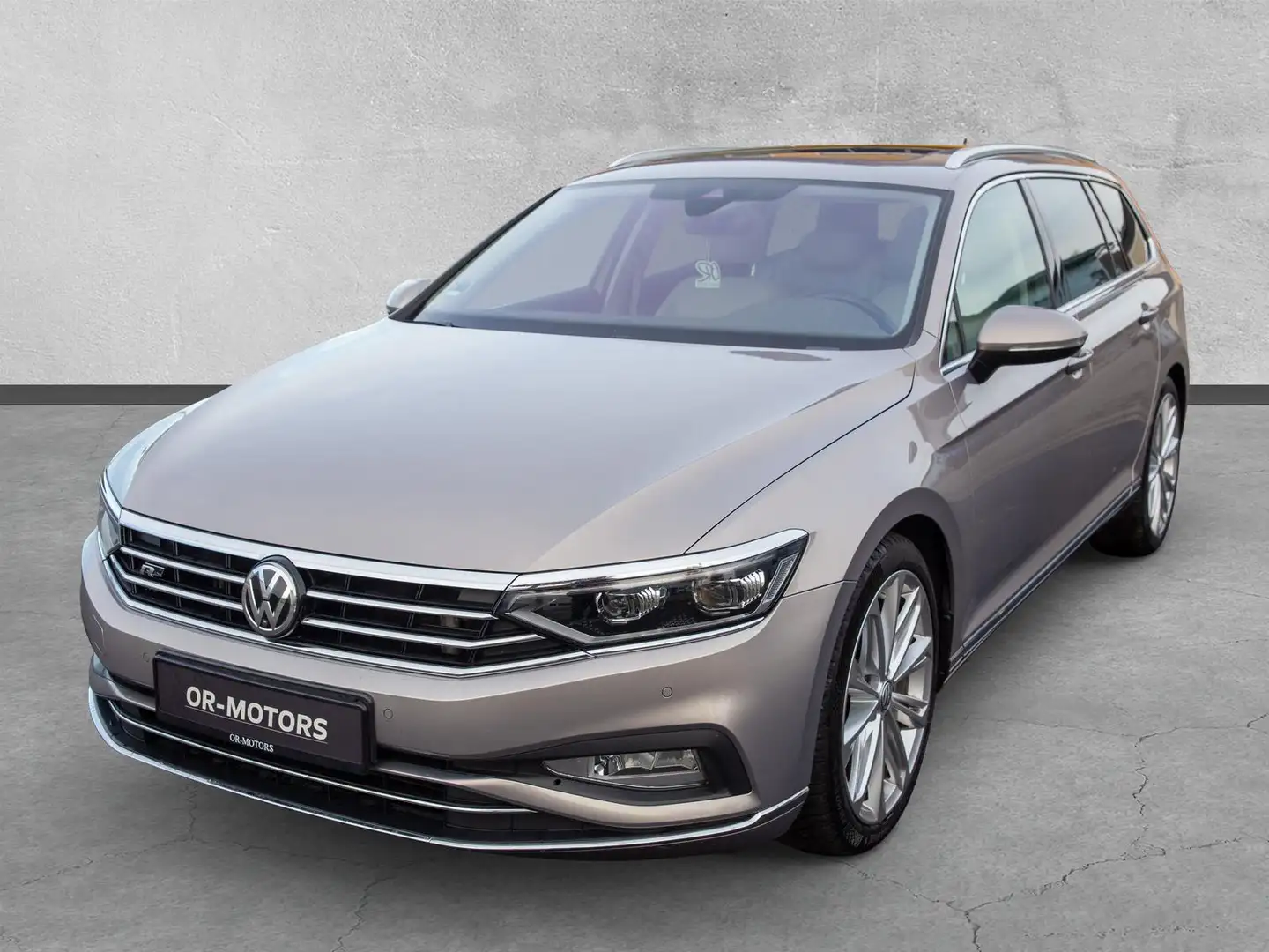 Volkswagen Passat Variant 2.0 TSI Gold - 1