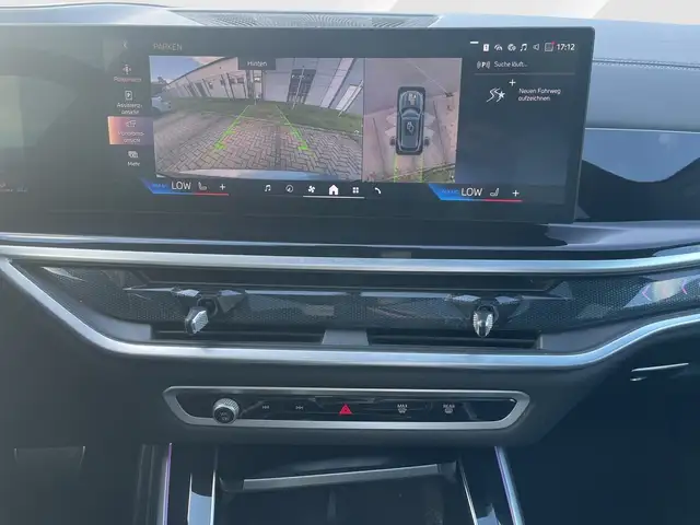 BMW X5 view 10