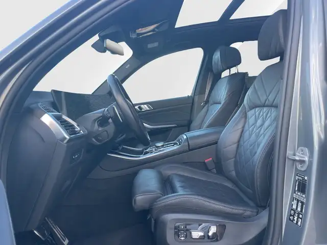BMW X5 view 13