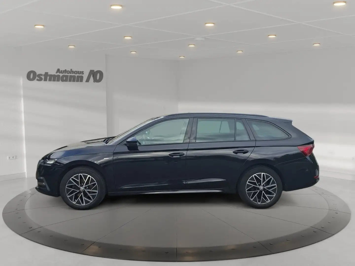 Skoda Octavia Combi 2.0 TDI Clever LED 4xSHZ AHK LM Schwarz - 2