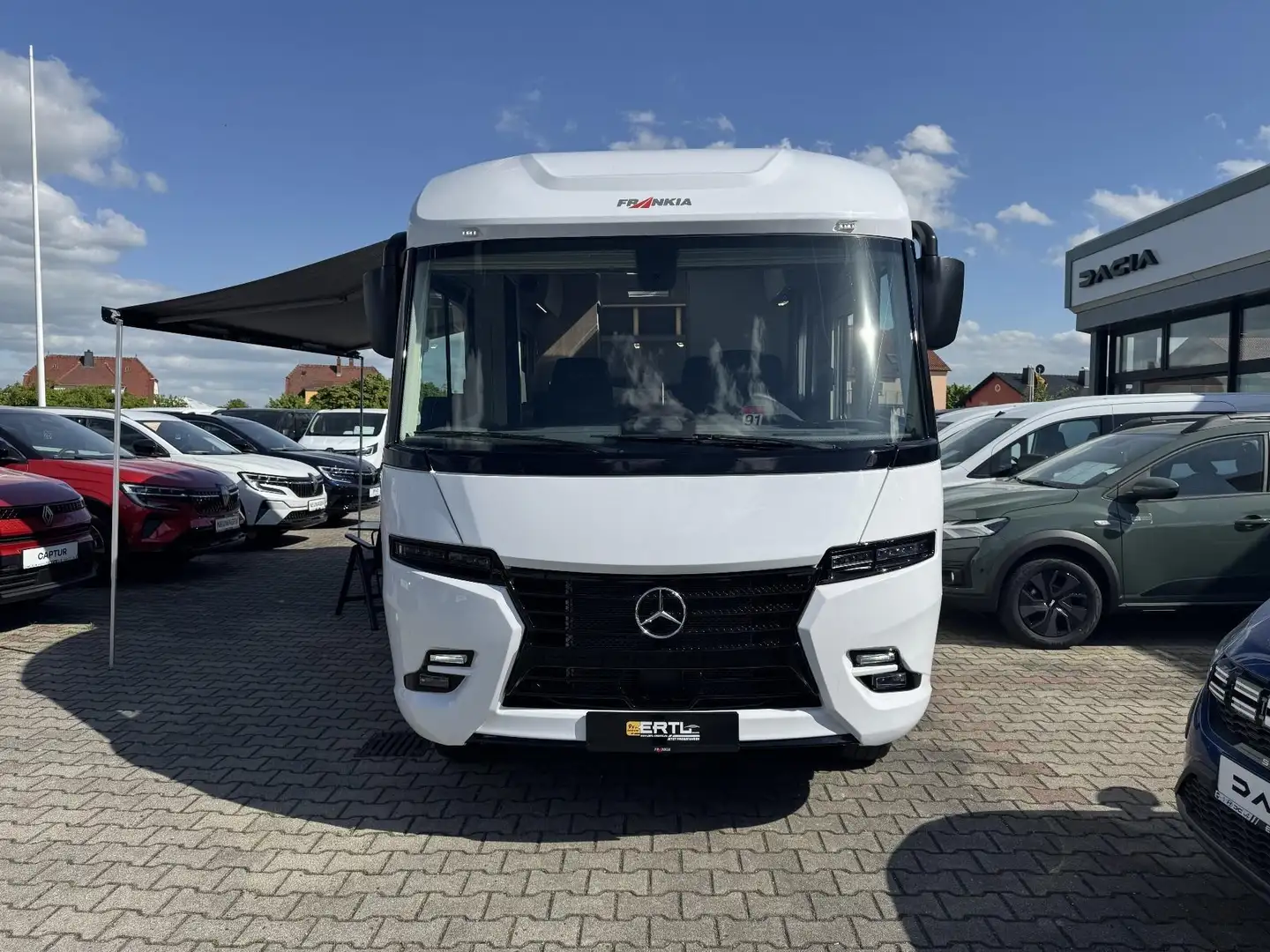 Frankia Mercedes Sprinter MI 7 GDK NEO Black Line 4,5t Weiß - 2