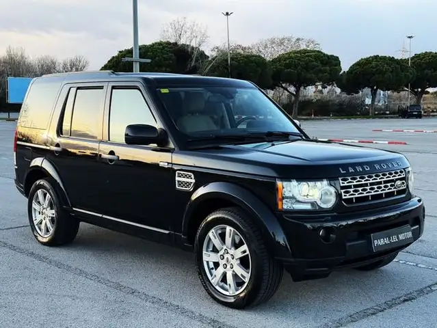 Land Rover Discovery 4 3.0 TDV6 SE con 7 PLAZAS, CÁMARA TRASERA...