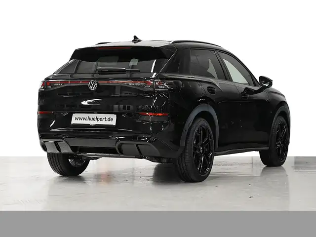 Volkswagen T-Roc view 2