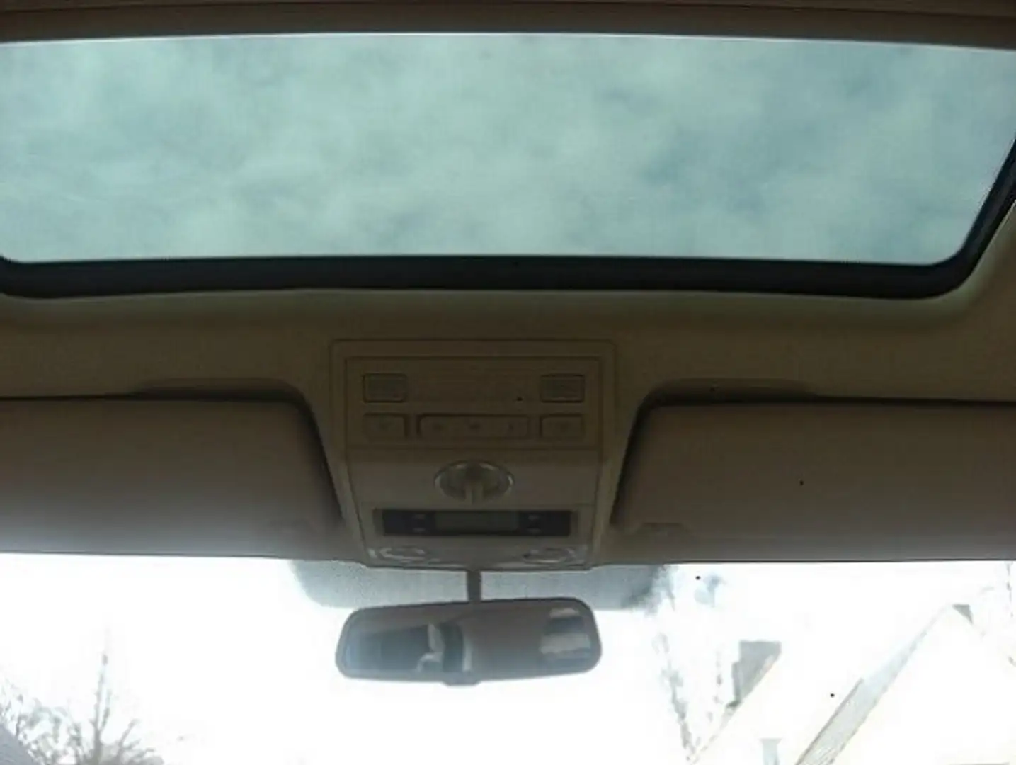 Volkswagen T5 Transporter 7HA101/WF2 Grau - 1