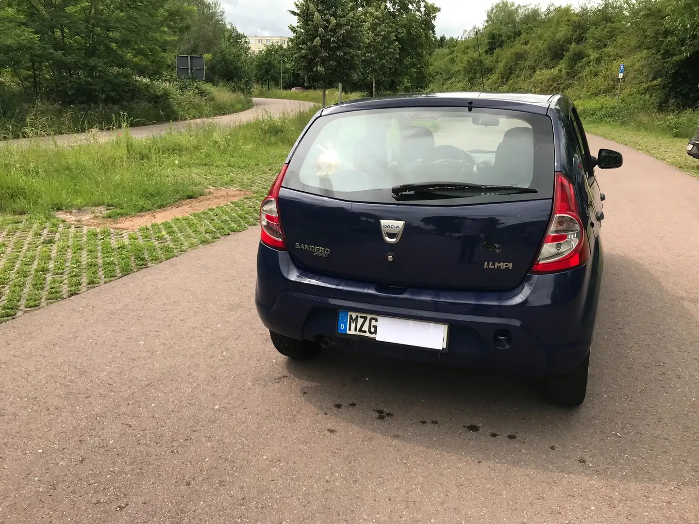 Dacia Sandero Sandero 1.4 MPI Blau - 1