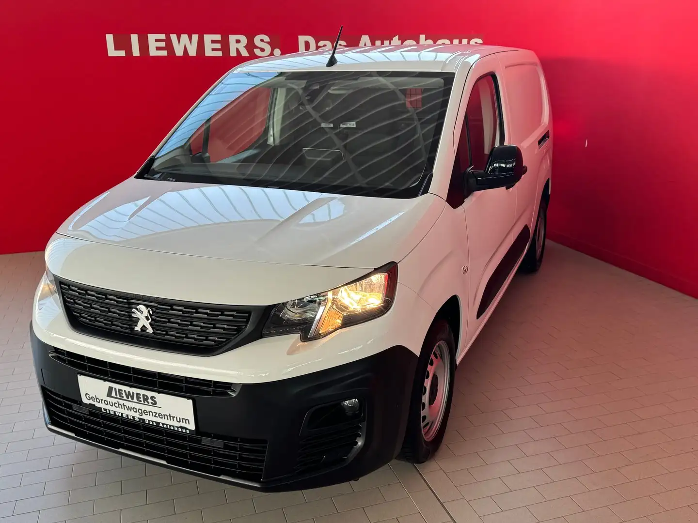 Peugeot Partner Lang BlueHDi 100 erh. Nutzl. Pre Weiß - 1