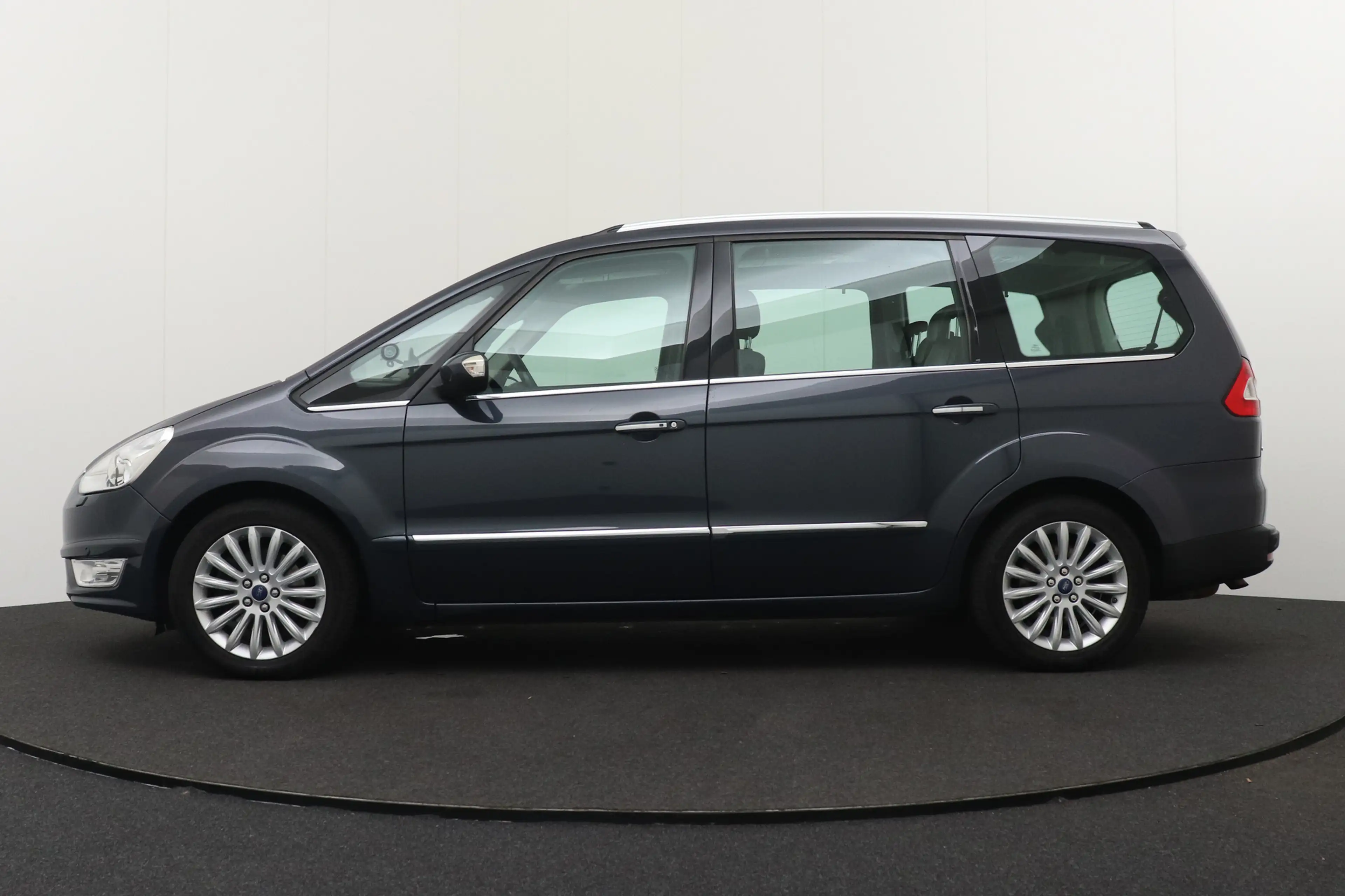 Ford Galaxy 1.6T 160 PK Platinum 7p. Pano-Dak Leder Trekhaak M — photo 5