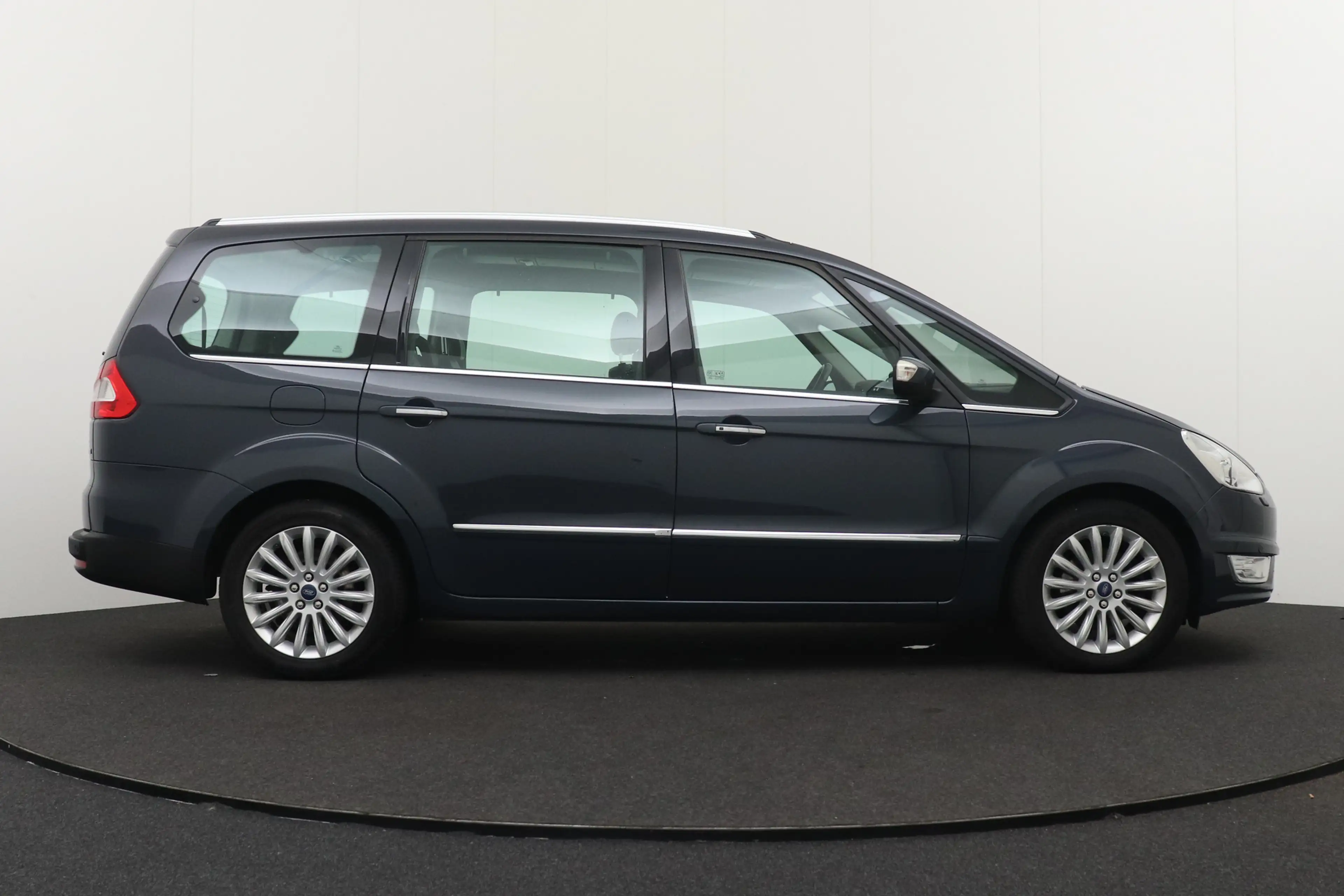 Ford Galaxy 1.6T 160 PK Platinum 7p. Pano-Dak Leder Trekhaak M — photo 6