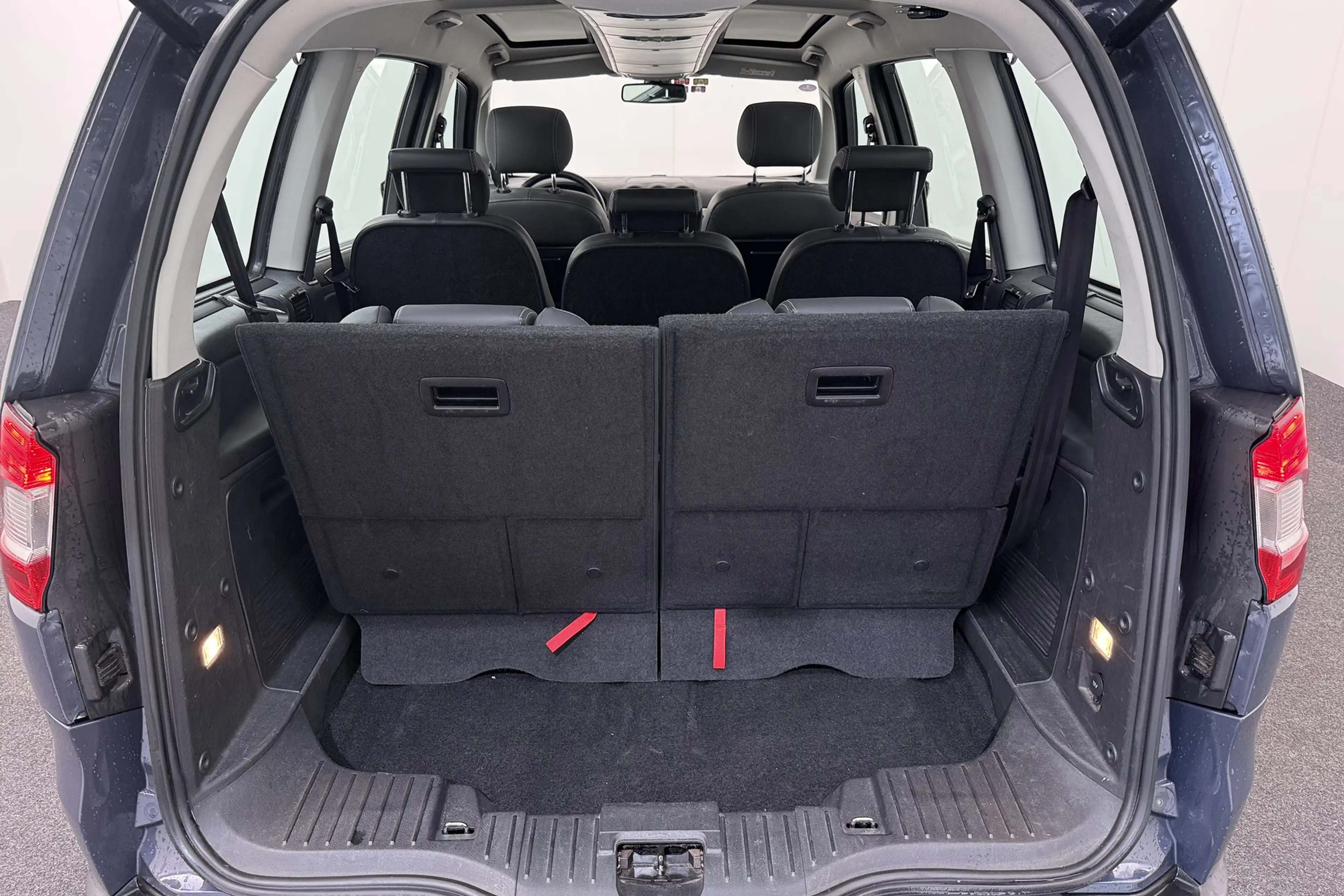 Ford Galaxy 1.6T 160 PK Platinum 7p. Pano-Dak Leder Trekhaak M — photo 16