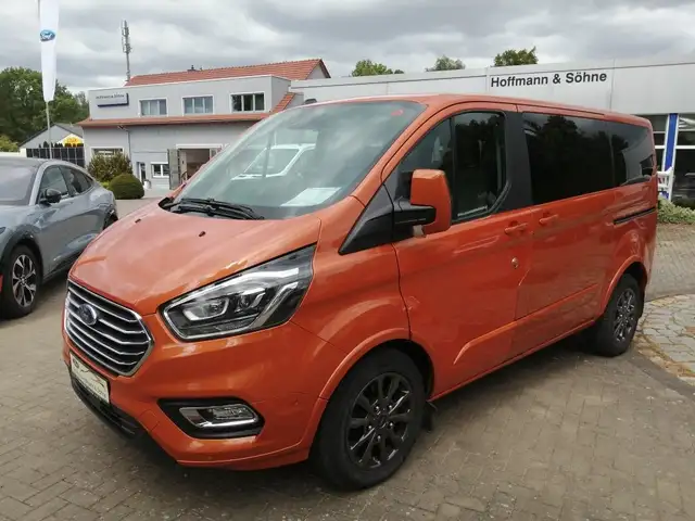 Ford Tourneo Custom 320L1 Titanium+Xenon+RFK+Navi+Winter+9Sitze!