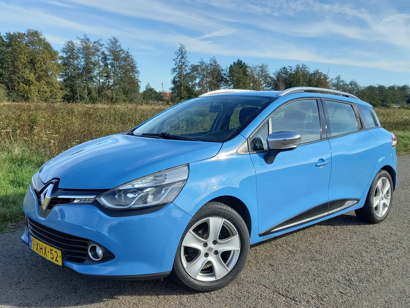 Renault Clio Estate 0.9 TCe Expression Azul - 1
