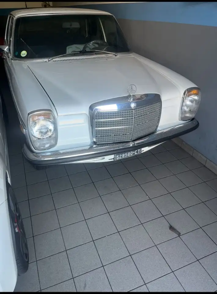 Mercedes-Benz 220, foto 7
