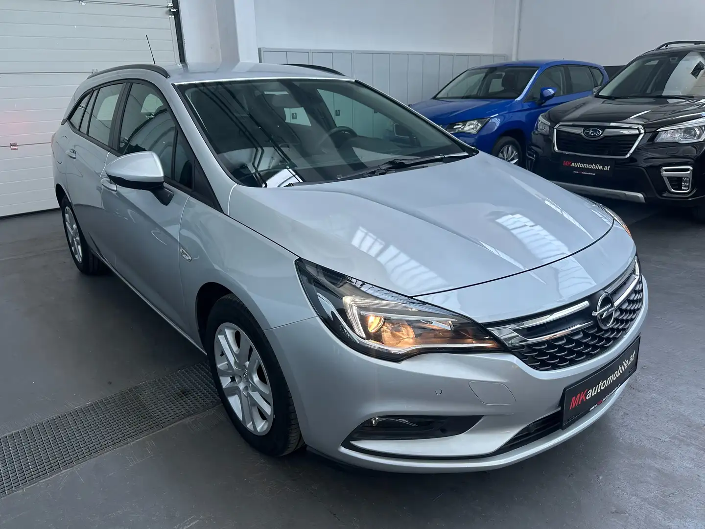 Opel Astra Edition Start/Stop * NETTO 8.742.- € * Grau - 1