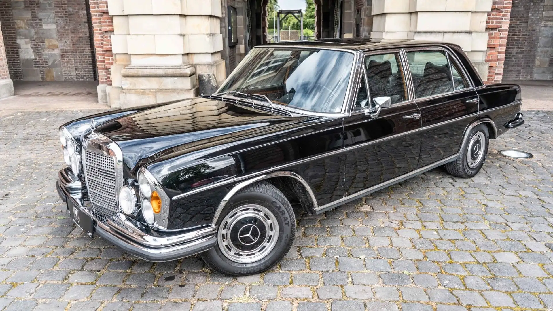 Mercedes-Benz 300 SEL 6.3/Deutsch/2. Hand/ 40tEUR investiert Чёрный - 1