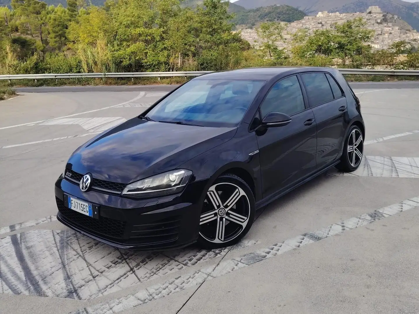Volkswagen Golf GTD 184CV Distribuzione Nuova-2Chiavi-Manuale-Pdc- Nero - 1