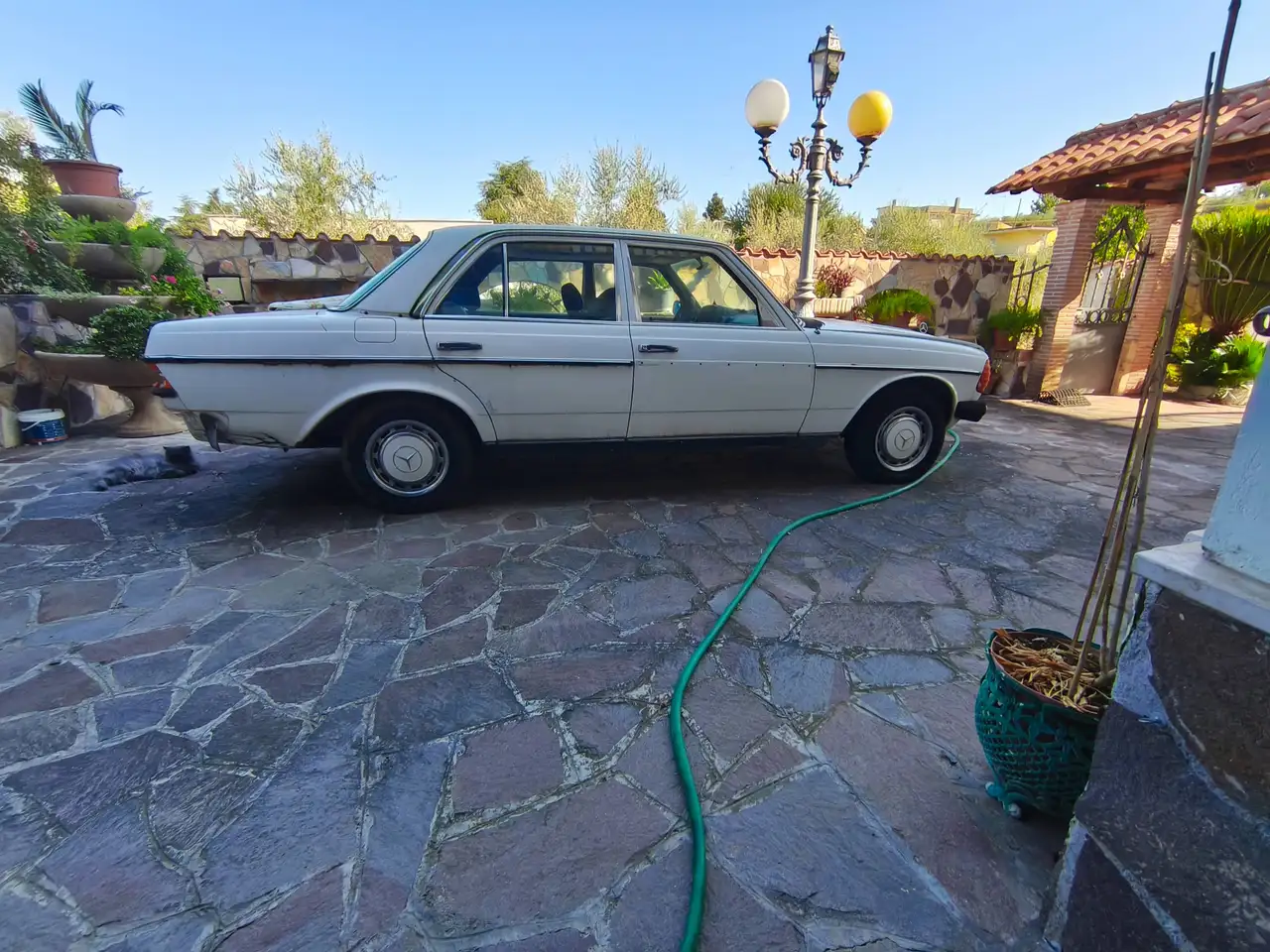 Mercedes-Benz 200, foto 5