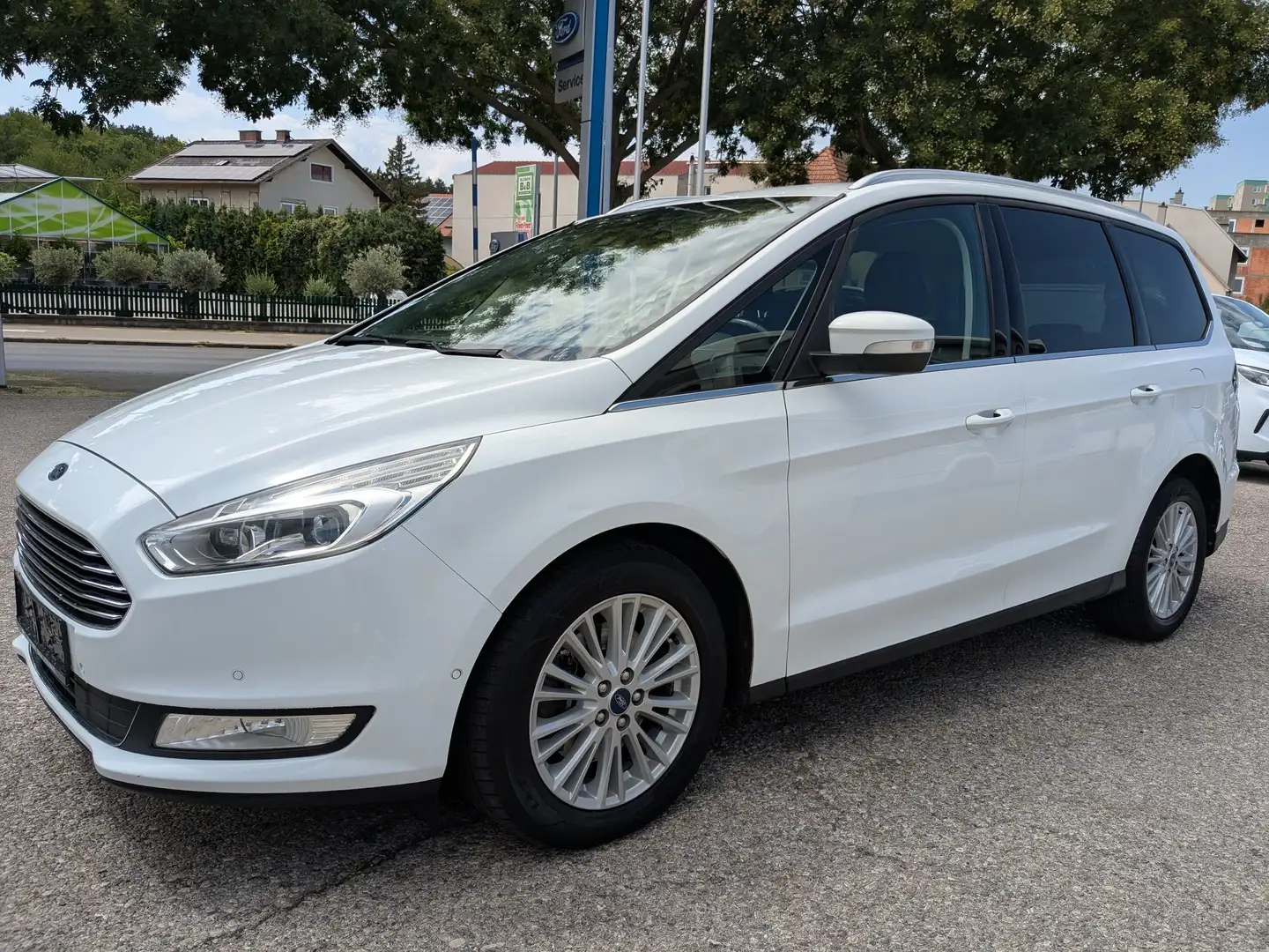 Ford Galaxy Titanium Weiß - 2