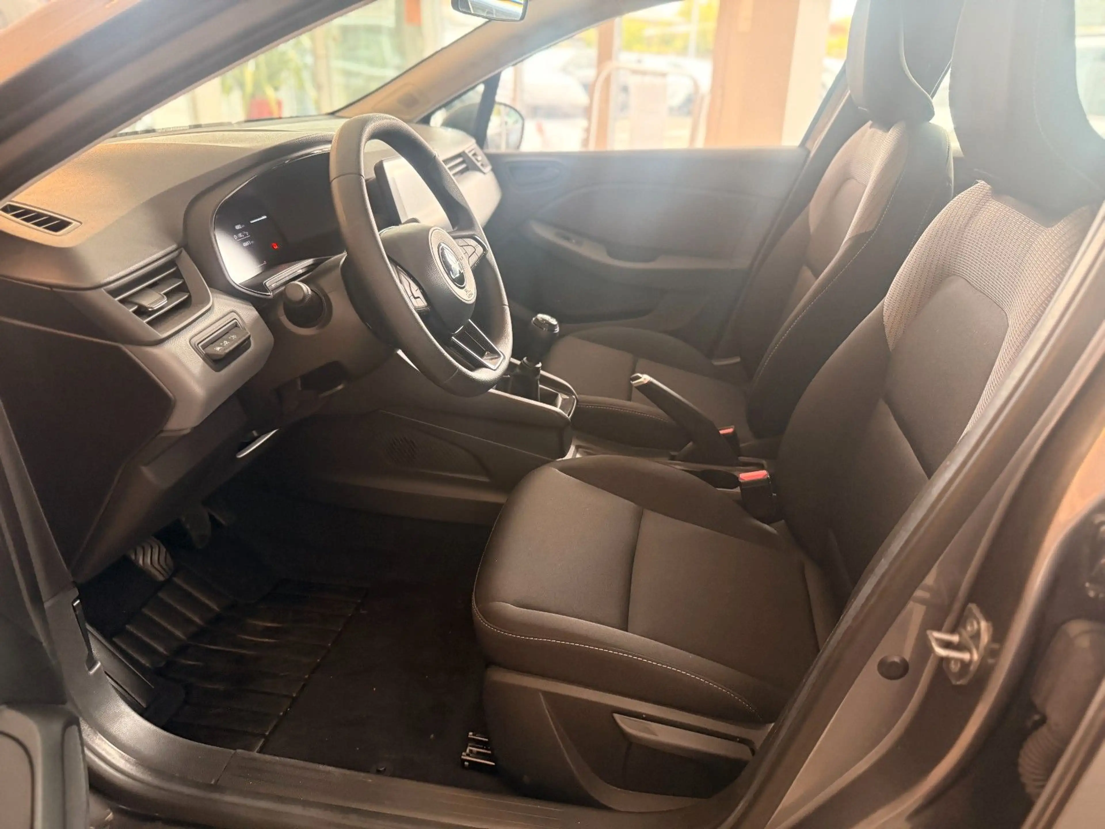 Mitsubishi Colt Basis — photo 12