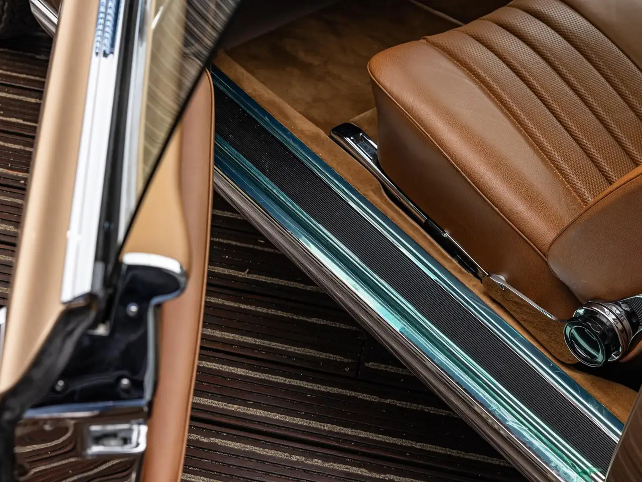 Mercedes-Benz 280 SE 3.5 W111 Cabriolet, foto 10