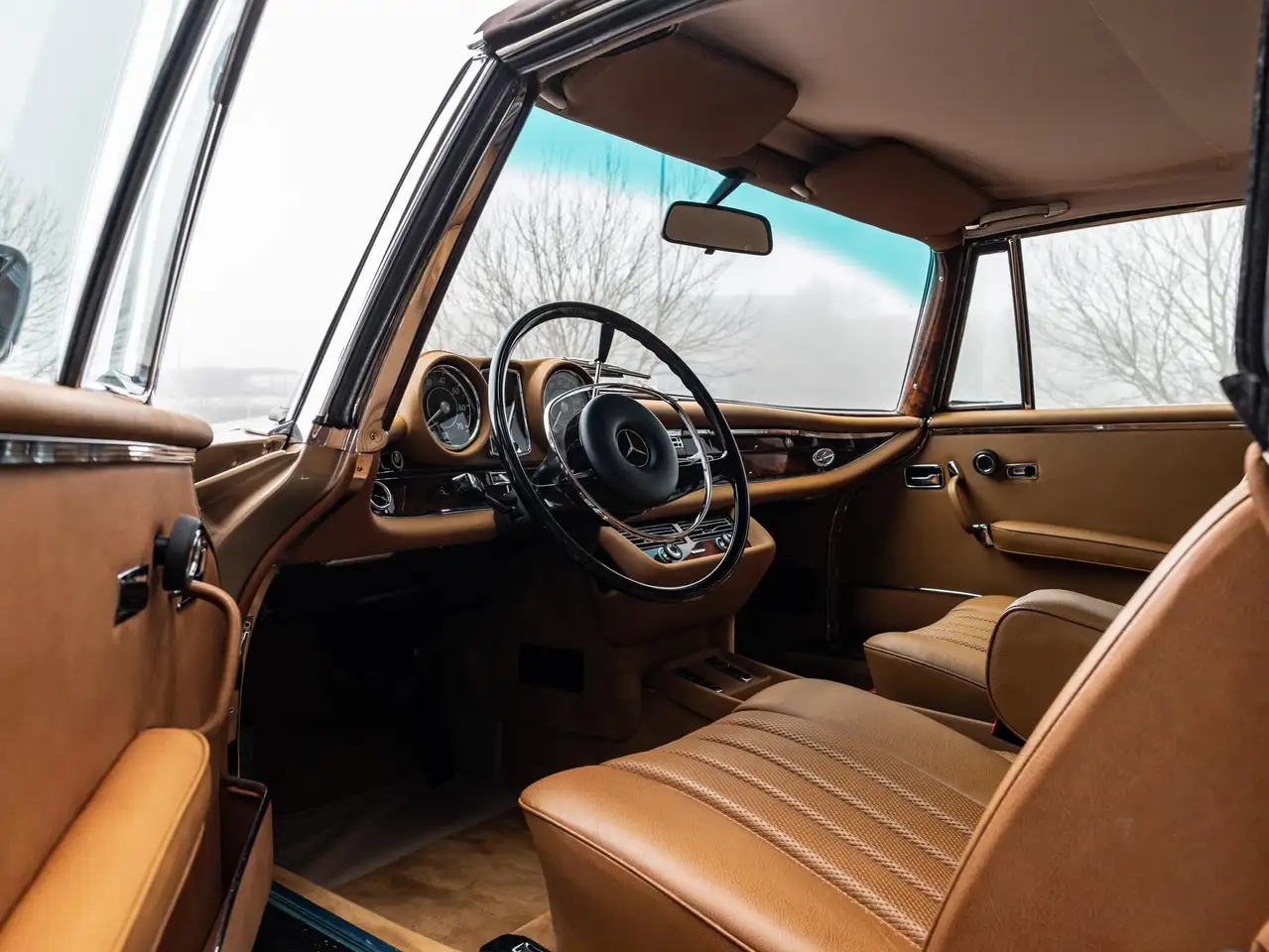 Mercedes-Benz 280 SE 3.5 W111 Cabriolet, foto 11