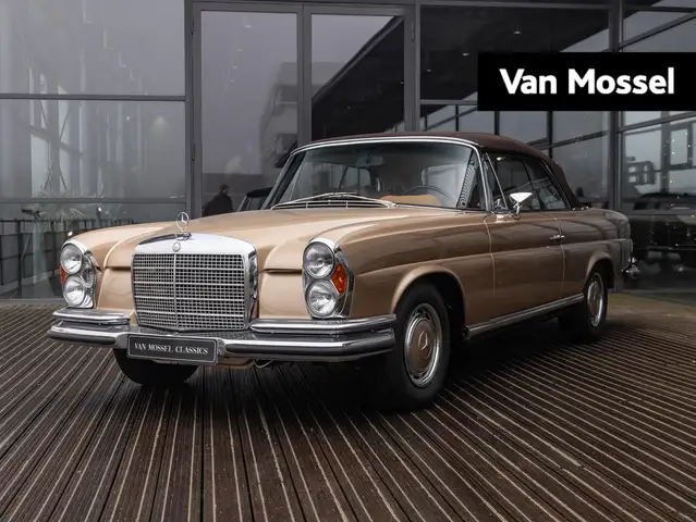 Mercedes-Benz 280 SE 3.5 W111 Cabriolet