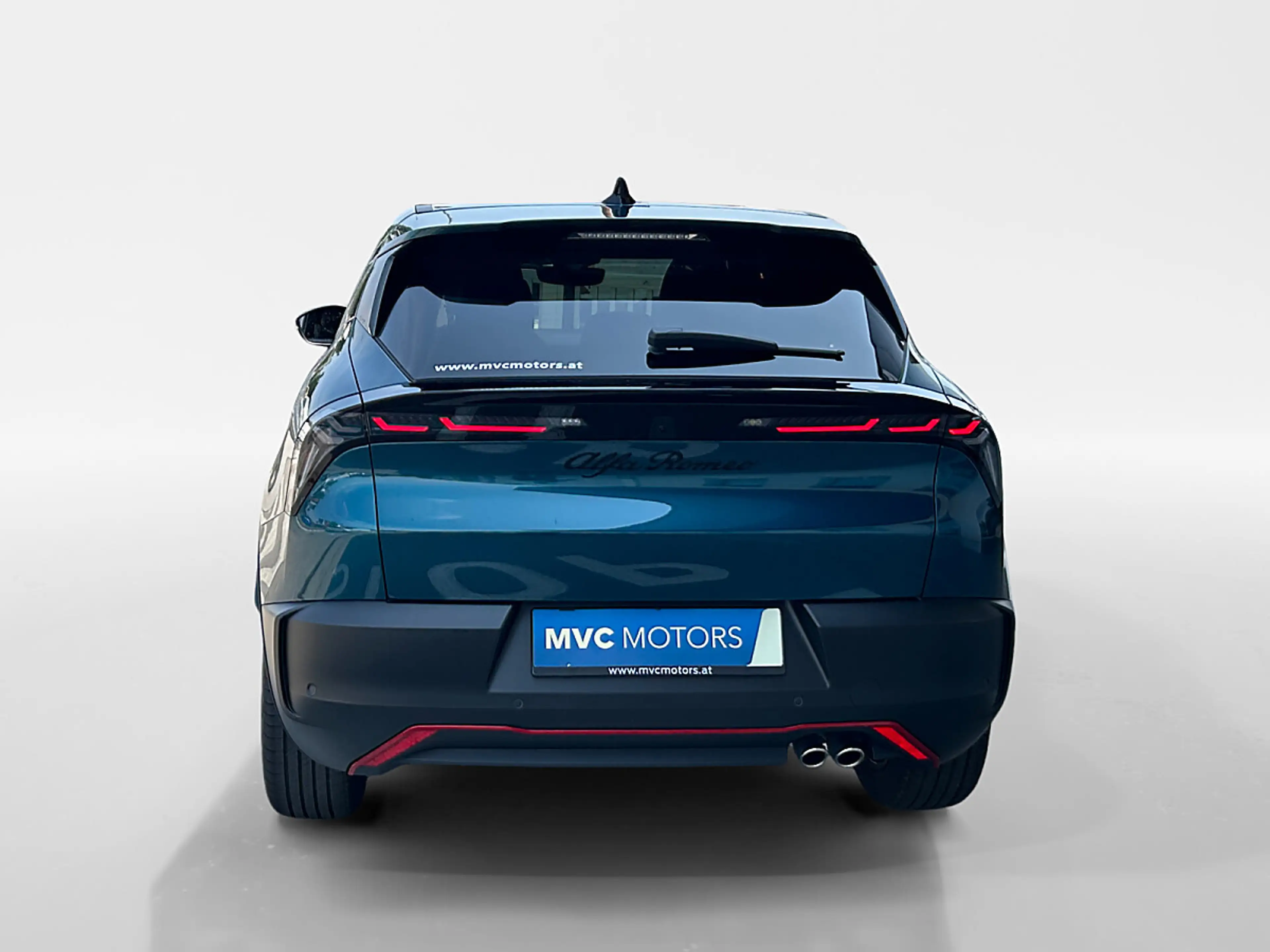 Alfa Romeo Junior 1.2 MHEV 100kW Speciale e-DCT6 Ibrid Automatik — photo 4