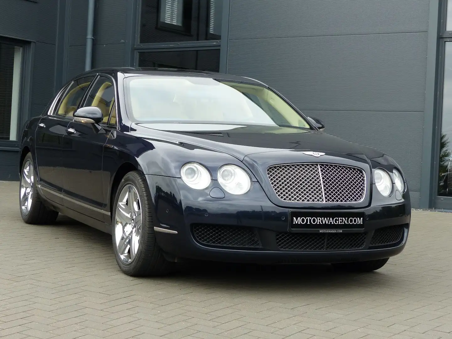 Bentley Flying Spur *1.Hand* Modrá - 1
