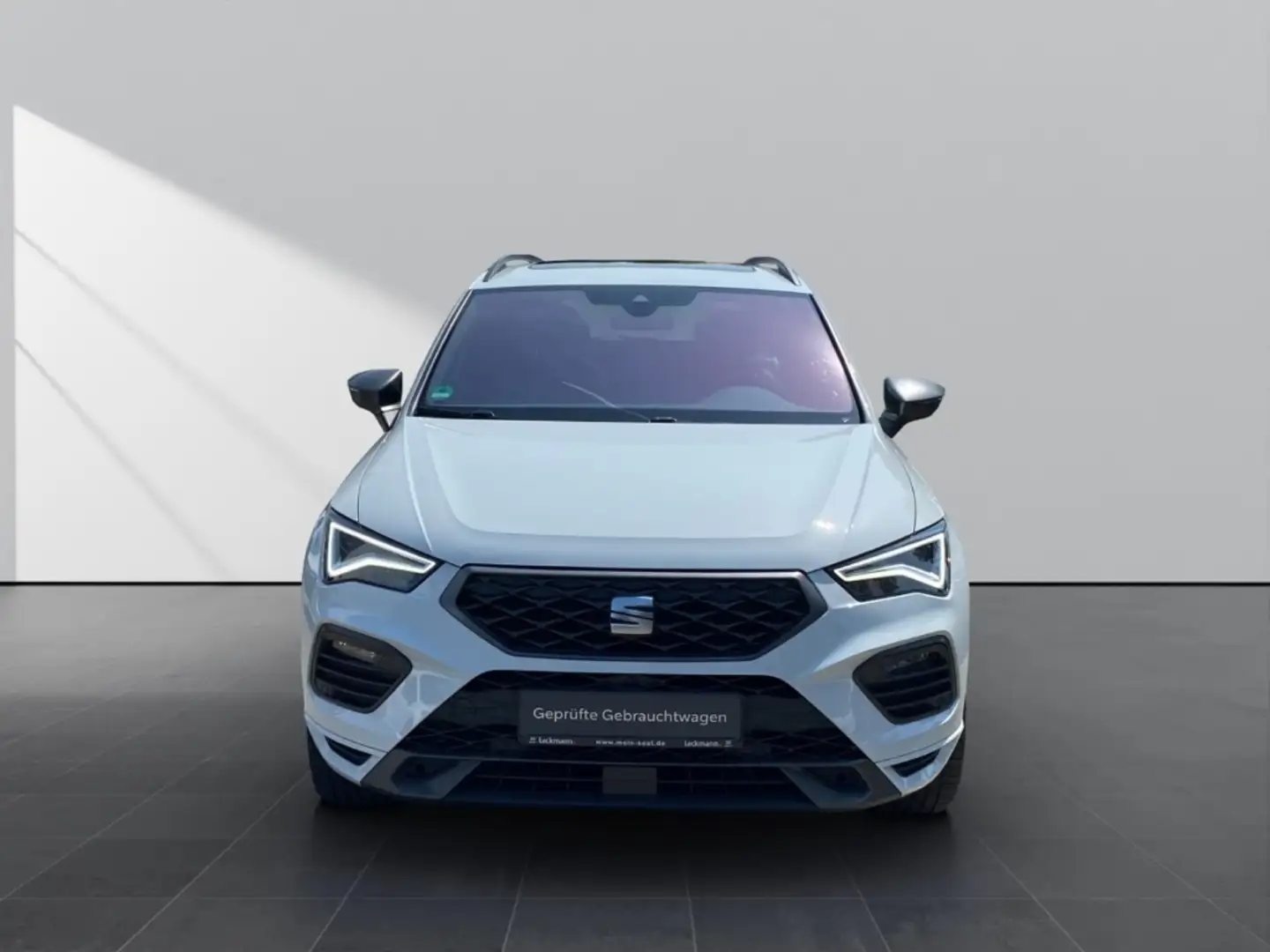 SEAT Ateca 2.0 FR 4Drive *Navi*LED*Pano*AHK* Weiß - 2