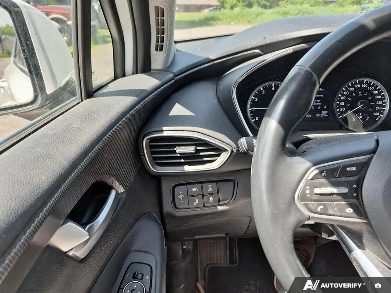 Hyundai SANTA FE снимка Hyundai SANTA FE