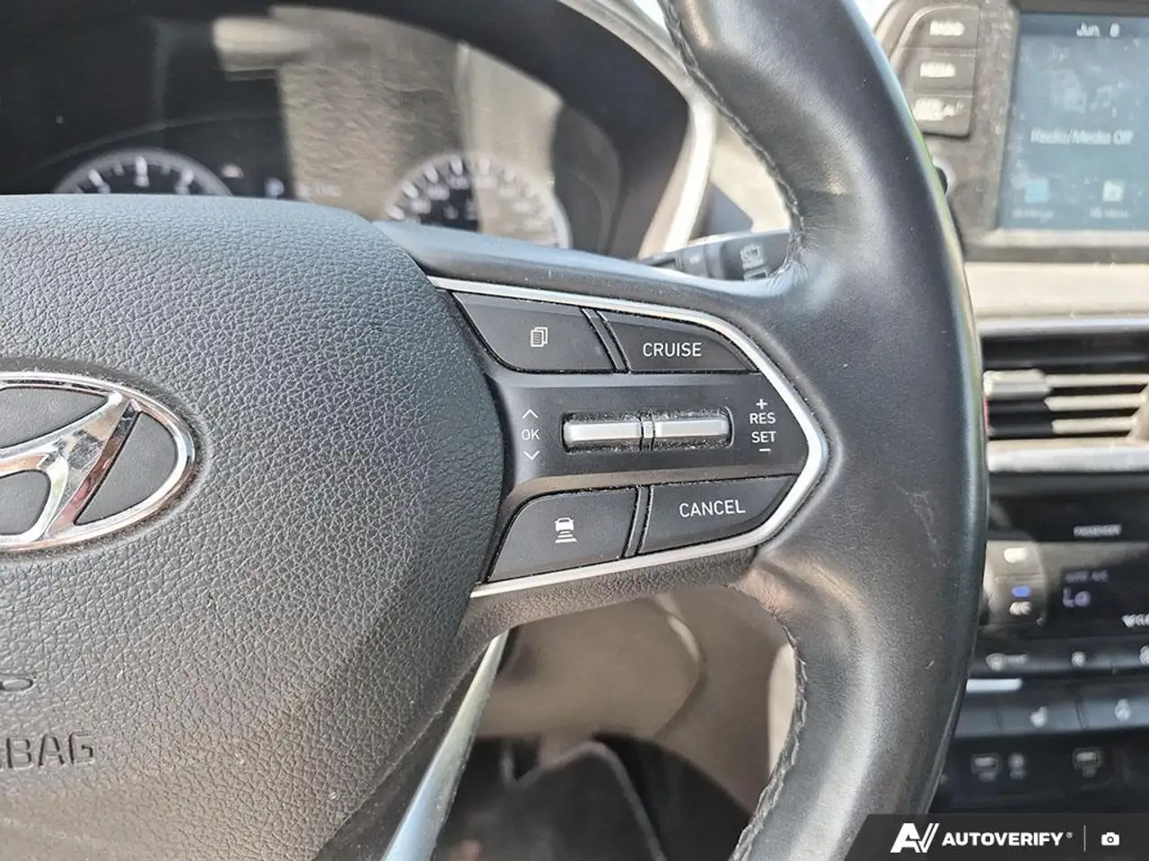 Hyundai SANTA FE снимка Hyundai SANTA FE