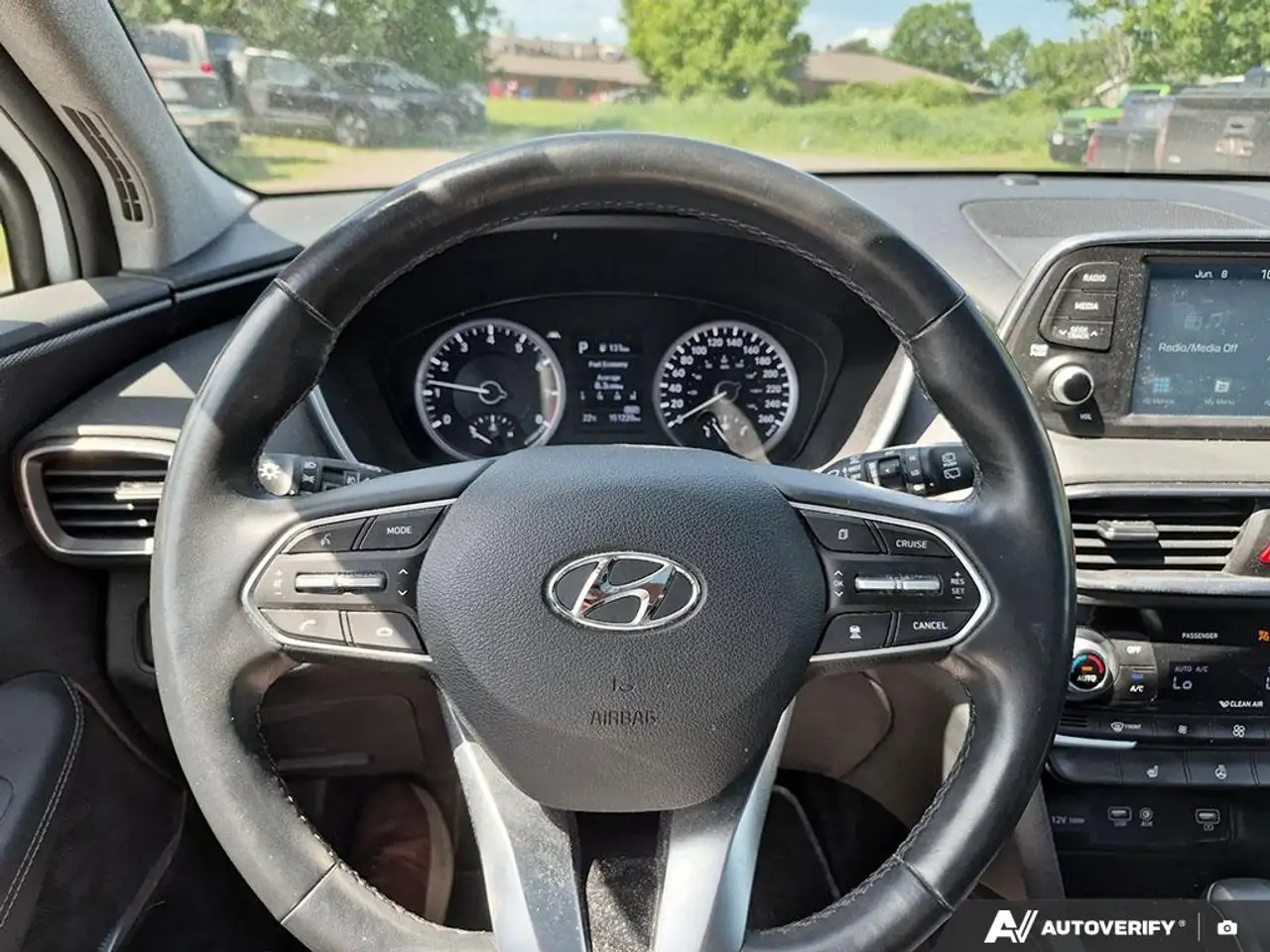 Hyundai SANTA FE снимка Hyundai SANTA FE