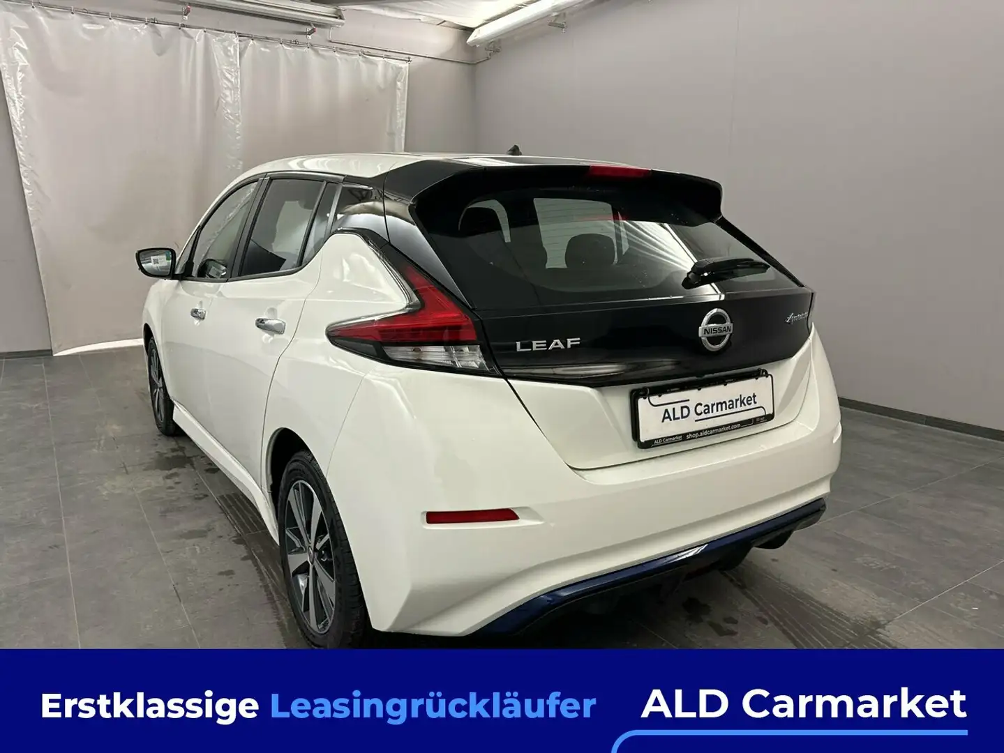 Nissan Leaf 40 kWh Acenta Limousine, 5-türig, Direktantrieb, 1 White - 2