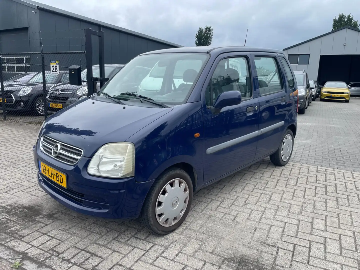 Opel Agila 1.2-16V Comfort Azul - 1