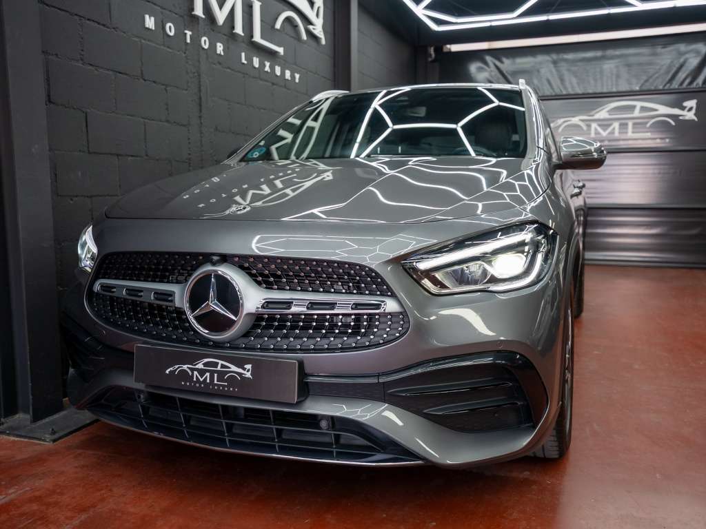 Mercedes-Benz GLA 200