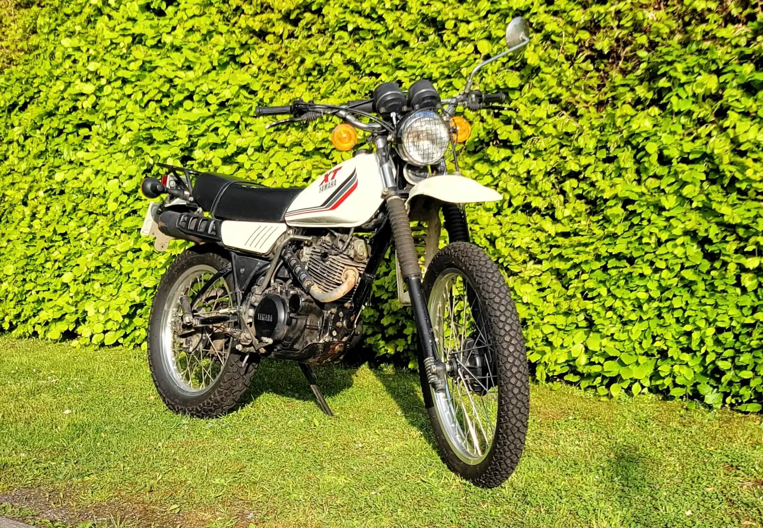 Yamaha XT 250 Blanc - 1
