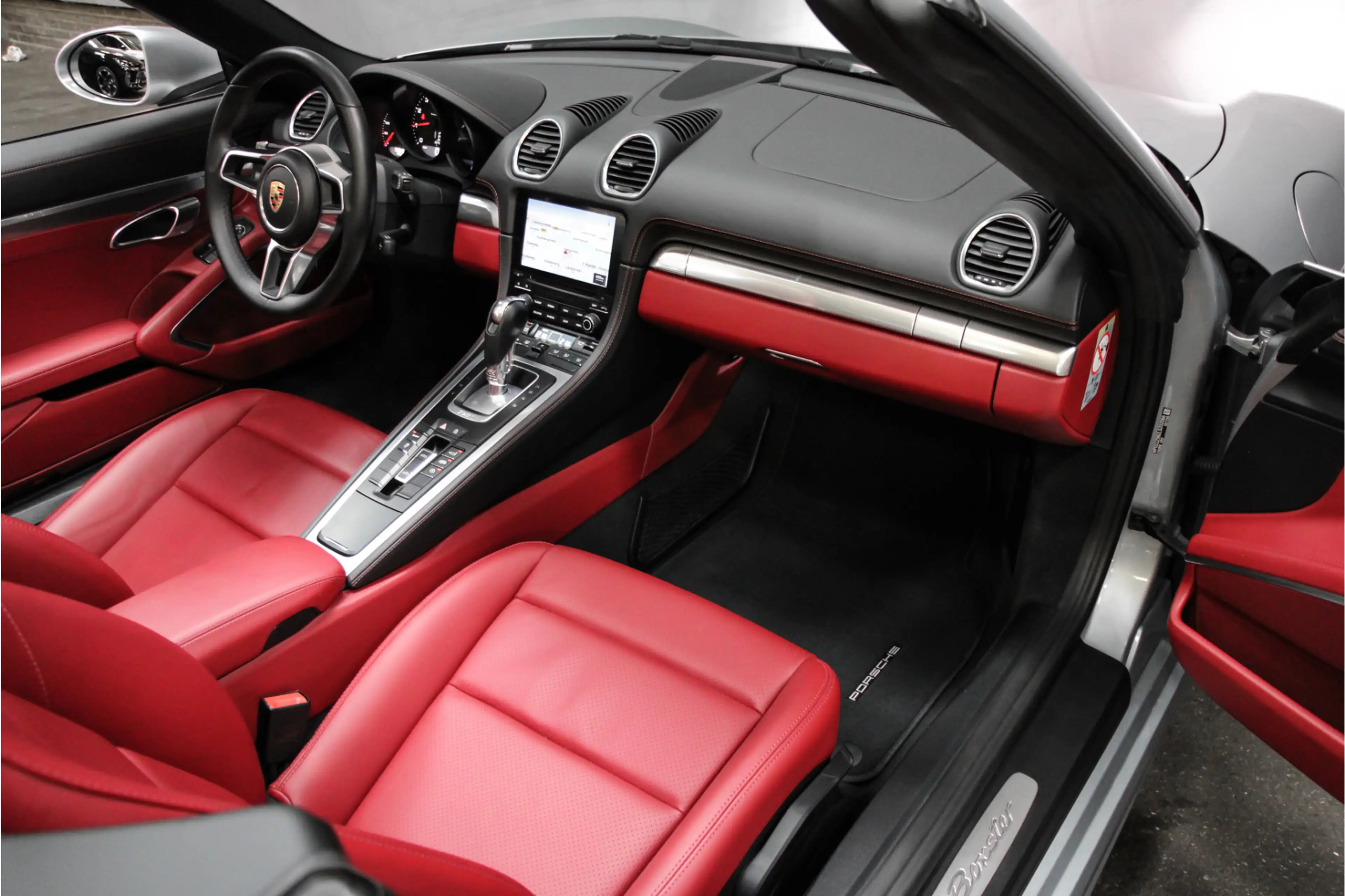 Porsche 718 Boxster 2.0 T |19inch|Sportuitlaat|Leder|NAP — photo 10